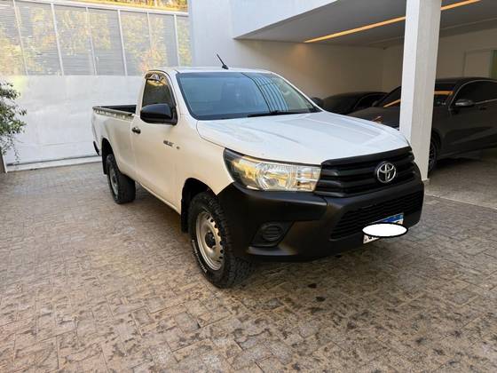 TOYOTA HILUX 2.8 4X4 CS 16V TURBO DIESEL 2P MANUAL TOYOTA HILUX 2.8 4X4 CS 16V TURBO DIESEL 2P MANUAL